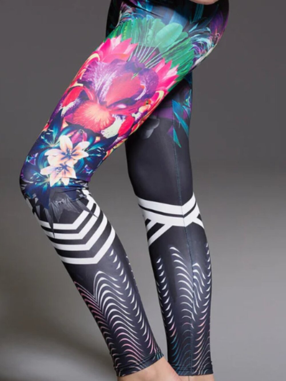 Onzie Youth Graphic Leggings